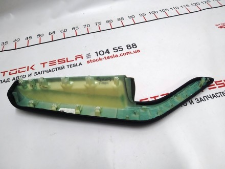 Подлокотник карты двери передней правой (с повреждениями) Tesla model 3 1090411-. . фото 5