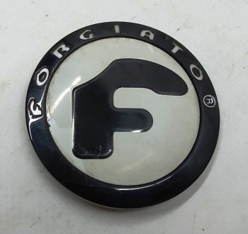 Колпачек центральный колесного диска Forgiato Aggio (с повреждением) Tesla model. . фото 2