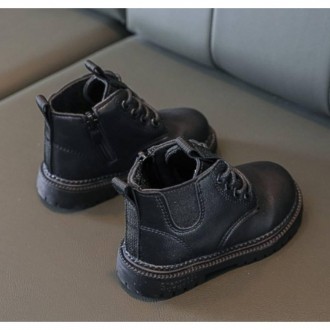 Зимние детские ботинки застегиваются на молнию+ шнурки. Подошва резиновая. Матер. . фото 4