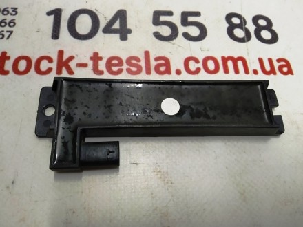 Антена пассивного открытия автомобиля Tesla model X 1043130-00-B
Доставка по Ук. . фото 2