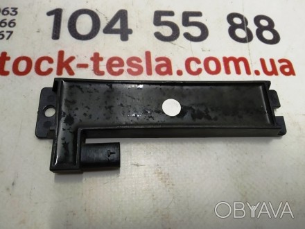 Антена пассивного открытия автомобиля Tesla model X 1043130-00-B
Доставка по Ук. . фото 1