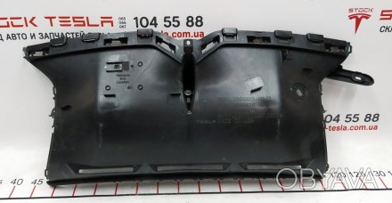 Воздуховод приёмный переднего бампера нижняя часть (с повреждением) Tesla model . . фото 1