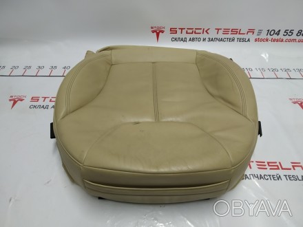Обшивка нижней части водительского сиденья с подогревом PREM TAN на автомобиль T. . фото 1