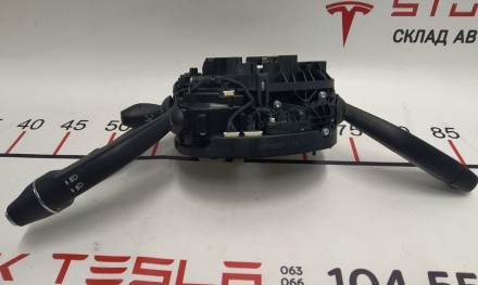 Блок переключателей модуля управления рулевой колонкой с круизом Tesla model S 4. . фото 4