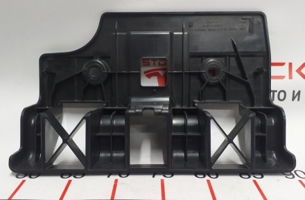 Кронштейн крепления обшивки багажника левый Tesla model 3 1089615-99-D
Доставка. . фото 2