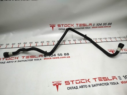 Патрубок системы охлаждения основной батареи (RWD) Tesla model 3 1077600-00-E
Д. . фото 3