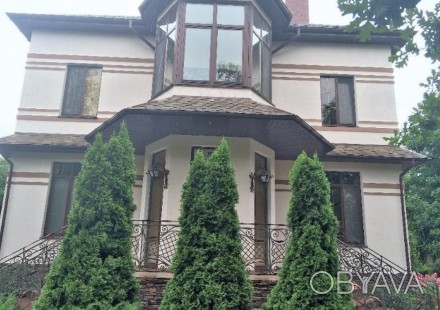 дом, 450 кв. м