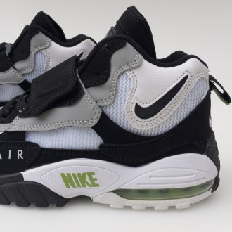 Nike Air Max Speed Turf 
Nike выпустила Air Max Speed ​​Turf для современного ры. . фото 4