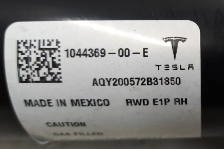 Этикетка (лейба, наклейка) с х-ми колес и макс. допустимой догрузкой Tesla model. . фото 4