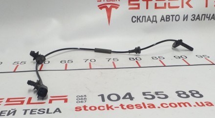 Датчик ABS передний левый правый Tesla model 3 1044771-00-D
Доставка по Украине. . фото 3