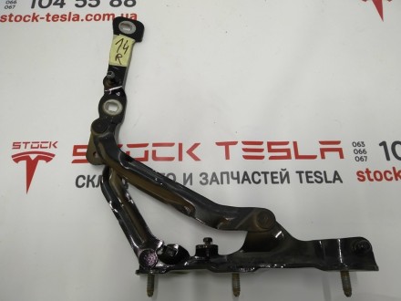 Петля крышки багажника правая PBSB Tesla model 3 1092821-00-E
Доставка по Украи. . фото 3