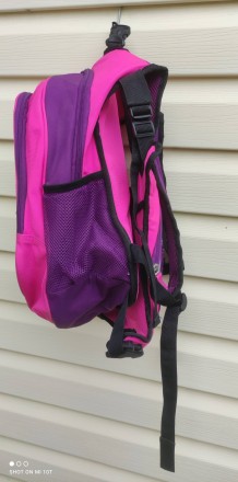 Рюкзак із термосумкою для дівчинки,  міцний та місткий, багато відділень. Термос. . фото 3