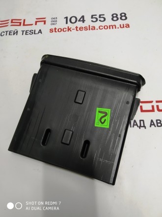 Воздуховод центральной консоли средний AWD RWD Tesla model S, model S REST 10083. . фото 3