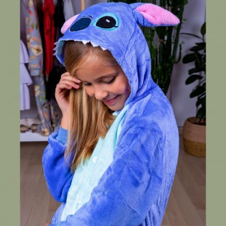 Детская теплая пижама кигуруми флисовая синяя Стич
Кигуруми выполнен из мягкого,. . фото 4