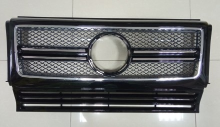 Черная решетка радиатора в стиле AMG G63 / G65 на Mercedes G-Class W463 Гелендва. . фото 4