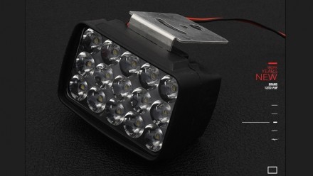 Светодиодная LED фара дальнего света на 15 диодов. Корпус выполнен из пластика. . . фото 8