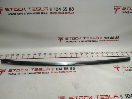 Накладка хромированная верхняя двери задней правой Tesla model X 1032250-00-J
Д. . фото 2