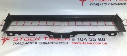 Накладка люверса центрального Tesla model X 1047343-00-D
Доставка по Украине Но. . фото 2