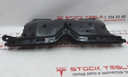 Облицовка центральной консоли левая задняя Tesla model S, model S REST 1008224-0. . фото 2