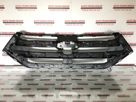 
Решітка радіатора центральна Ford Edge 2015-2018 срібло / хром без камери 
Код . . фото 9