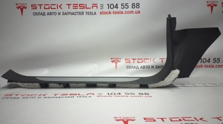 Облицовка порога стойки А нижняя правая (со вставкой) с повреждением Tesla model. . фото 3