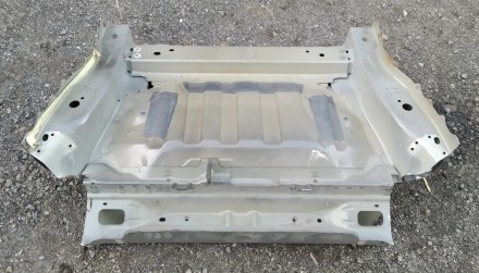 Кузовная панель над задним мотором в сборе Tesla model 3 1099613-S0-A. В комплек. . фото 4