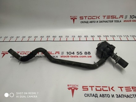 Шланг охлаждения клапана 4-х ходового системы охлаждения Tesla model S 6007344-0. . фото 3
