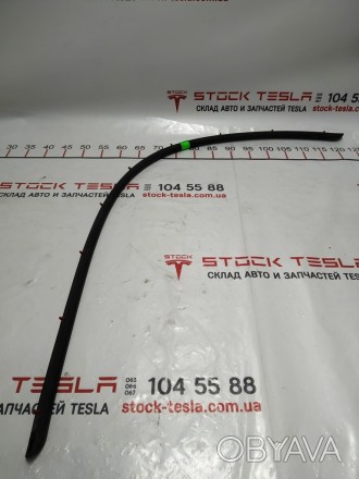Уплотнитель капота задний резиновый Tesla model X 1036246-00-B
Доставка по Укра. . фото 1