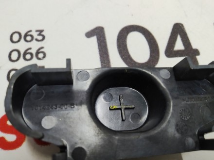 Накладка-изолятор основной высоковольтной батареи Tesla model S 1014243-00-B
До. . фото 5