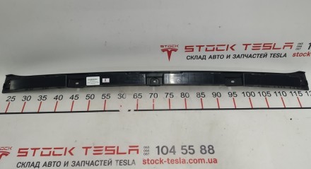 Кронштейн крепления заднего бампера центральный NEW Tesla model S, model S REST . . фото 2