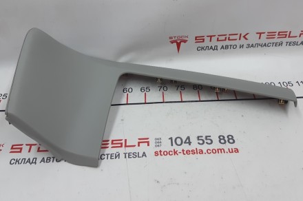 Накладка центральной панели нижняя правая NAPPA GRAIN GRAY PVC Tesla model X S R. . фото 3