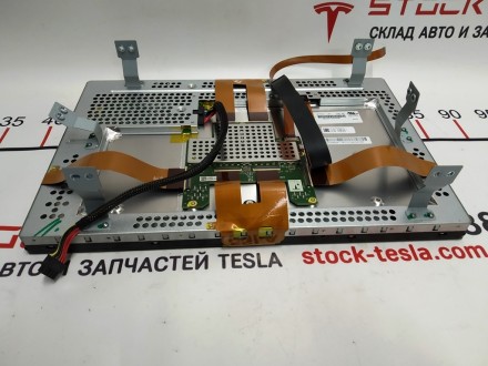 Дисплей с тачскрином и платой управления в сборе Tesla model X S REST 1015898-00. . фото 7
