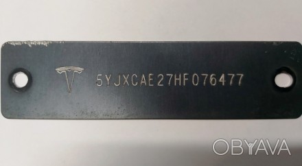 Табличка с VIN кодом под лобовым стеклом Tesla model X 100 D 1035217-S0-A
Доста. . фото 1