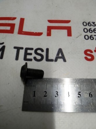 Болт PF, M8x16, STL[98] ZNNI BLK Tesla model X,3,S, REST 1008833-01-A
Доставка . . фото 2