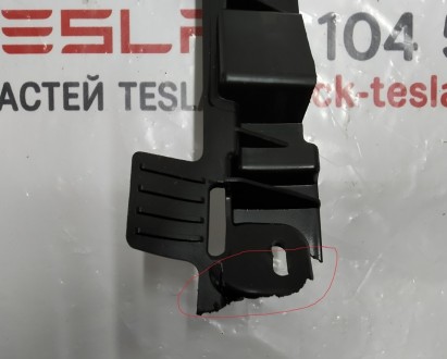Кронштейн облицовки стойки C правый нижний с повреждением Tesla model X 1079765-. . фото 5