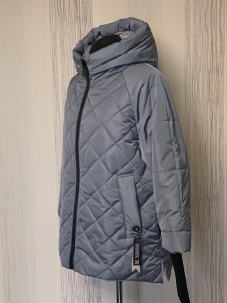 Модная весенняя куртка женская код Линия №30, цвет черный Два вида ткани: чёрный. . фото 3