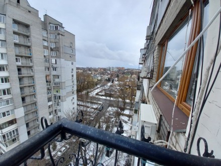Продав 2-к квартиру на проспекте Гагарина (ул. Казакова 4). Высотный кирпичный д. . фото 10