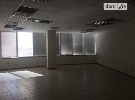 Бизнес центр класса А 
7 этаж 
Вид на Днепр 
Площадь 94 м 
Опен Спейс 
+ кабинет. . фото 3