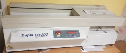 Компактний японський термобіндер Duplo DB – 200. Київ. фото 1 Компактний японський термобіндер Duplo DB – 200. Київ. фото 1