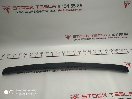 Резинка уплотнительная дверная левая Tesla model S, model S REST 1039364-00-A
Д. . фото 2