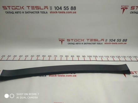 Резинка уплотнительная дверная левая Tesla model S, model S REST 1039364-00-A
Д. . фото 4
