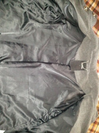 Женское пальто Kira Plastinina (New, 1510 грн, серое, черные буквы). Размер - S.. . фото 5