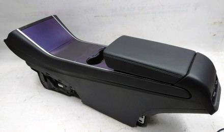 Подушка безопасности пассажира колени Tesla model X S REST 1005260-00-H
Доставк. . фото 2