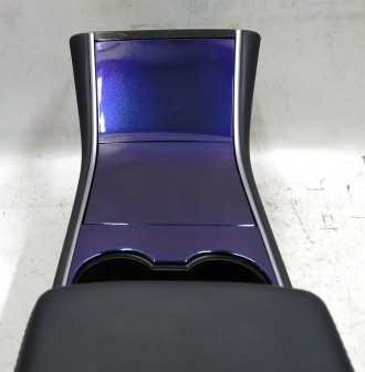 Подушка безопасности пассажира колени Tesla model X S REST 1005260-00-H
Доставк. . фото 5