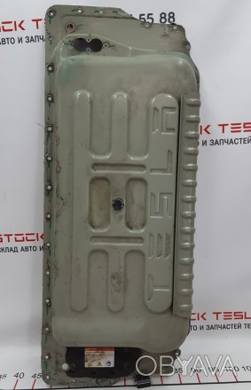 Пентхаус (кастрюля) корпуса основной батареи с крышкой предохранителей Tesla mod. . фото 1