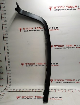 Накладка дверного проёма заднего правого передняя композитная Tesla model X 1060. . фото 2