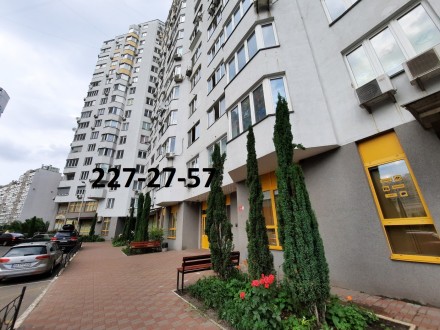 Осокорки, ул. Б. Гмыри 6, 3 скоростных лифта, две квартиры в одном доме на 9 и 1. Осокорки. фото 10