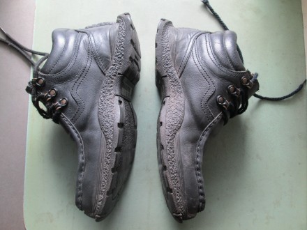Черевики чоловічі STEVE MADDEN (зимові), на шнурівках, колір - чорний, розмір - . . фото 7