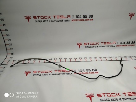 Фиксатор поворота спинки сиденья 2-го ряда Tesla model S 1016815-00-A
Доставка . . фото 4