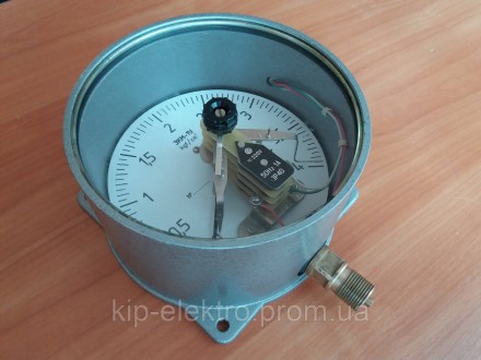 Заказать и купить манометр электроконтактный 
ЭКМ-1У (0-2,5 кгс/см2) и другие 
в. . фото 5
